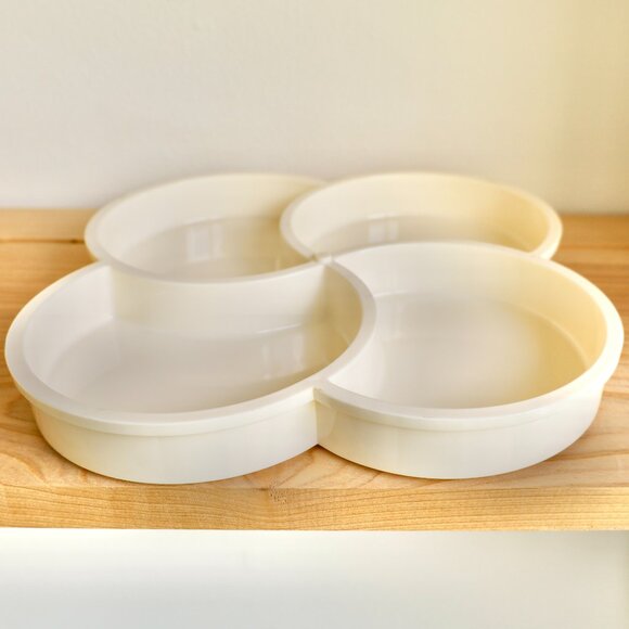 Mid Century Modern Dansk 4-Compartment Cream Melamine Tray - Picture 3 of 8
